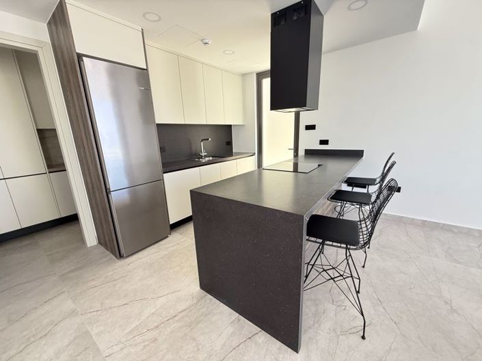 Image No.9-3 Bed Villa for sale