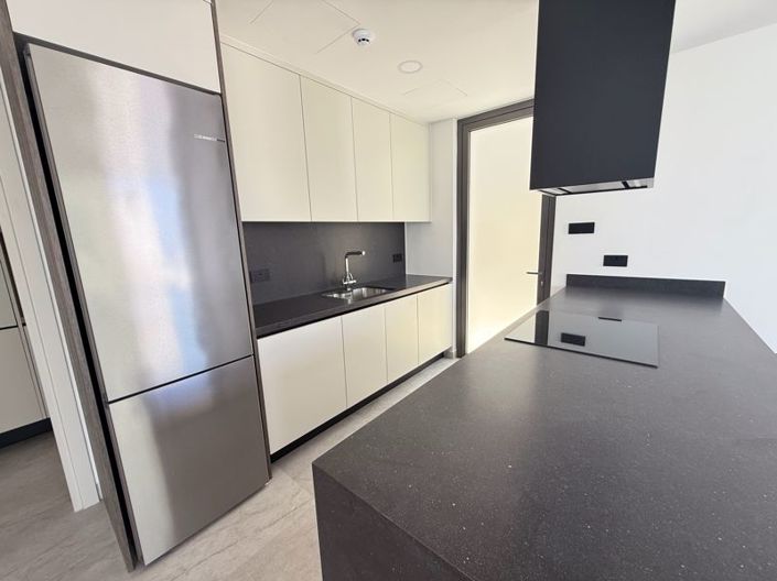 Image No.10-3 Bed Villa for sale