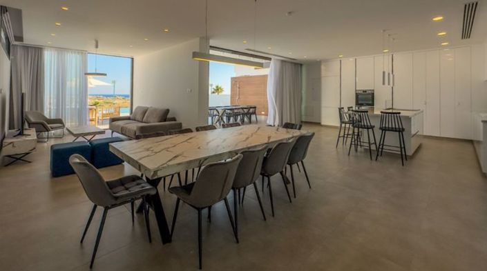 Image No.4-4 Bed Villa for sale