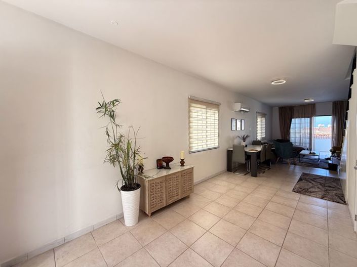 Image No.6-2 Bed Villa for sale