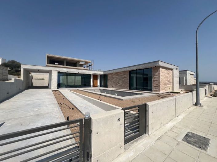 Image No.25-4 Bed Villa for sale