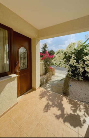 Image No.9-3 Bed Villa for sale