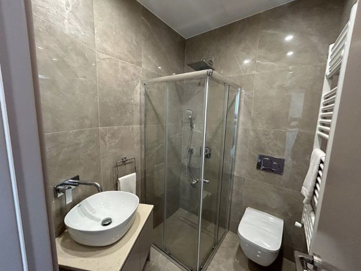 Image No.18-4 Bed Villa for sale