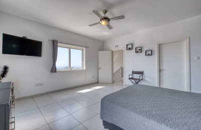 bedroom-1-1