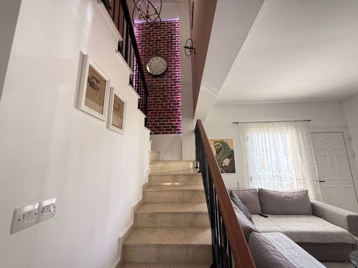 Image No.13-2 Bed Villa for sale