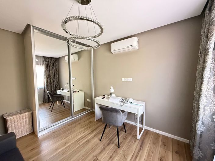 Image No.19-2 Bed Villa for sale