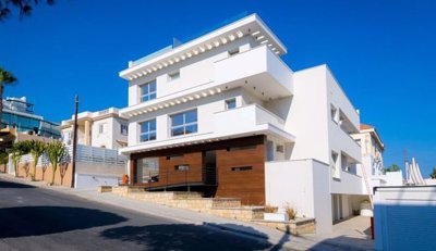 2 Bed Apartment for sale