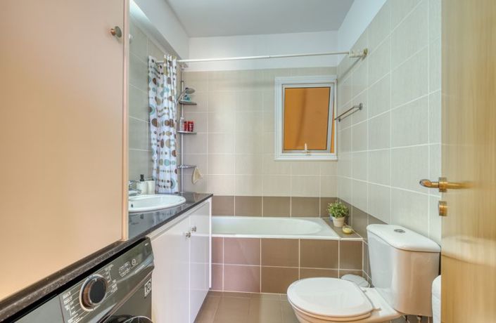 Image No.14-2 Bed Apartment for sale