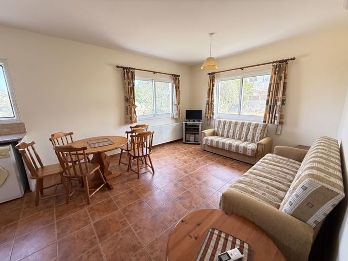 Image No.14-4 Bed Property for sale