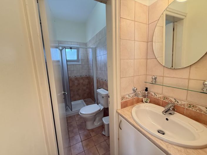 Image No.30-4 Bed Property for sale