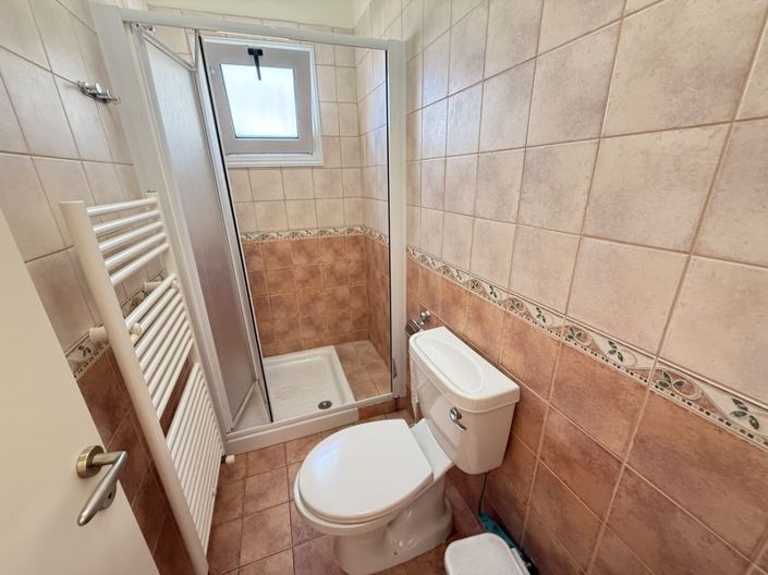 Image No.31-4 Bed Property for sale