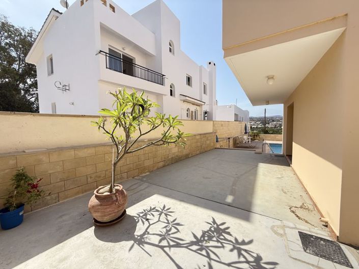 Image No.34-4 Bed Property for sale