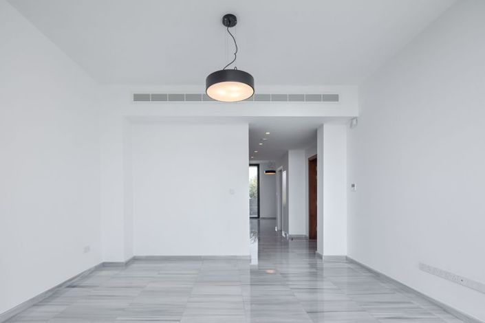 Image No.4-4 Bed Villa for sale