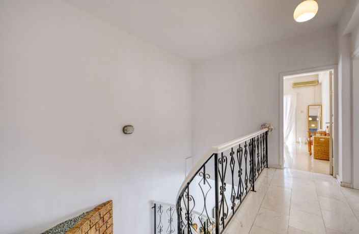 Image No.10-4 Bed Villa for sale