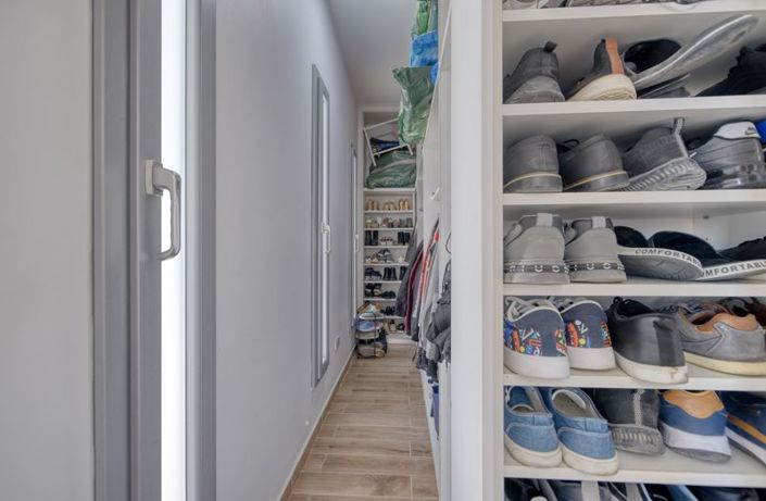 Image No.21-4 Bed Villa for sale