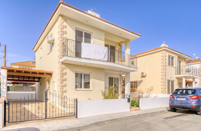 Image No.2-3 Bed Villa for sale