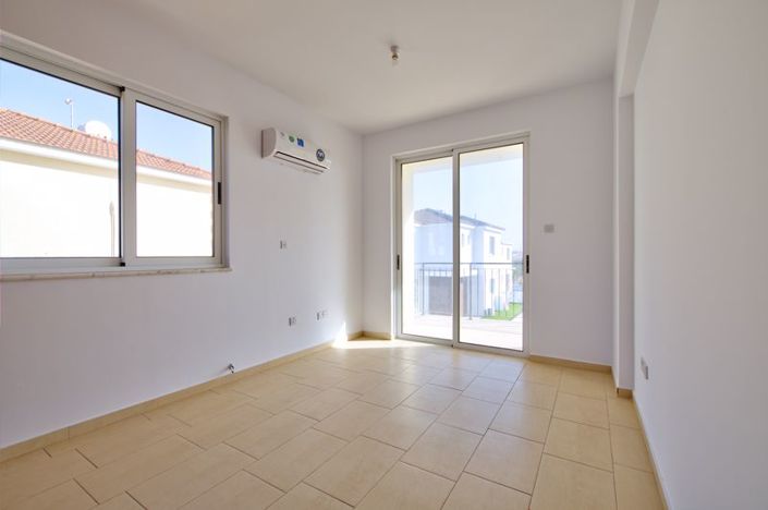 Image No.11-3 Bed Villa for sale