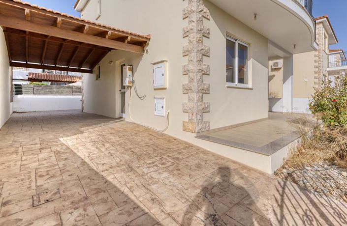 Image No.19-3 Bed Villa for sale