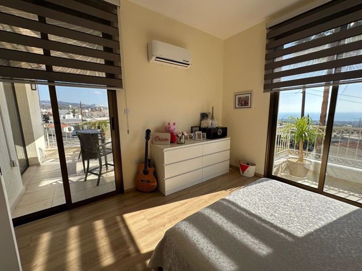 Image No.13-3 Bed Villa for sale