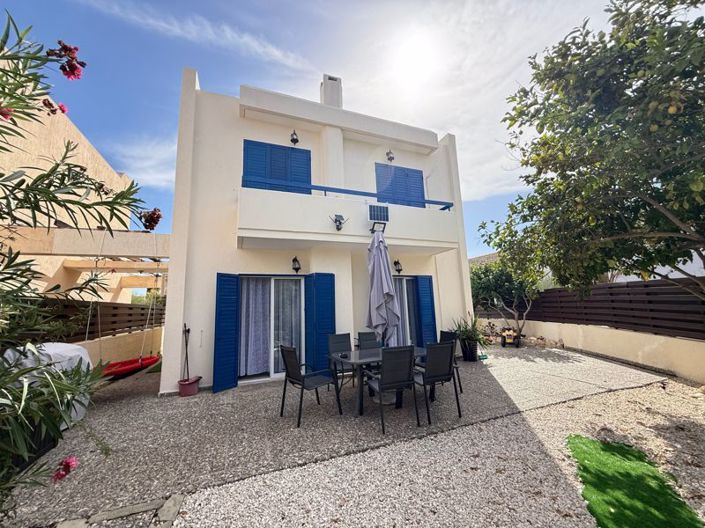 Image No.2-3 Bed Villa for sale