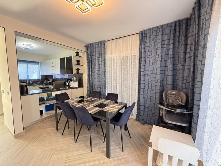 Image No.10-3 Bed Villa for sale