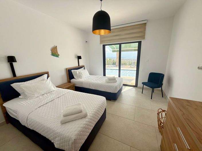 Image No.16-4 Bed Villa for sale