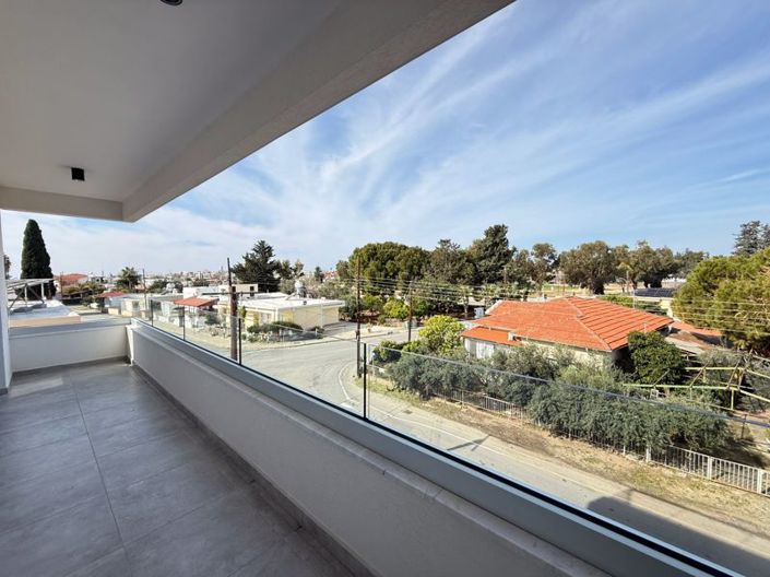 Image No.17-3 Bed Apartment for sale