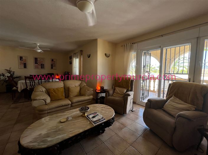 Image No.6-5 Bed Country House for sale