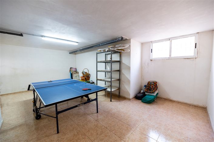 Image No.28-4 Bed Country House for sale