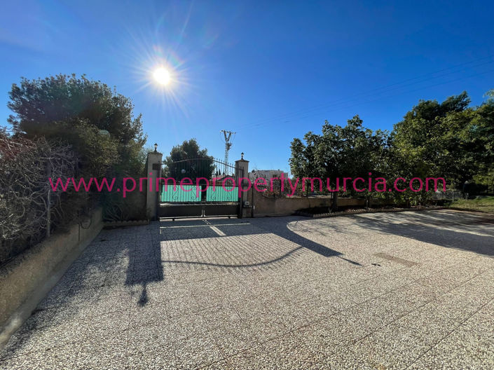 Image No.2-10 Bed Villa for sale