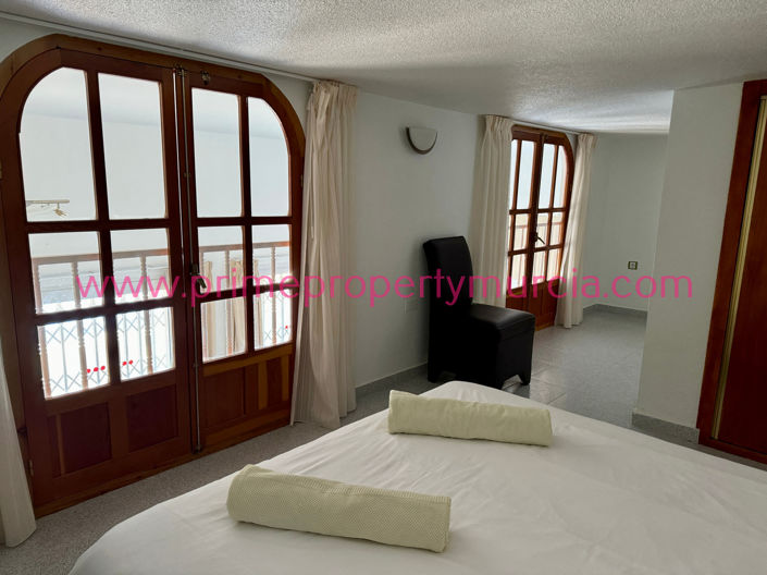 Image No.25-5 Bed Villa for sale