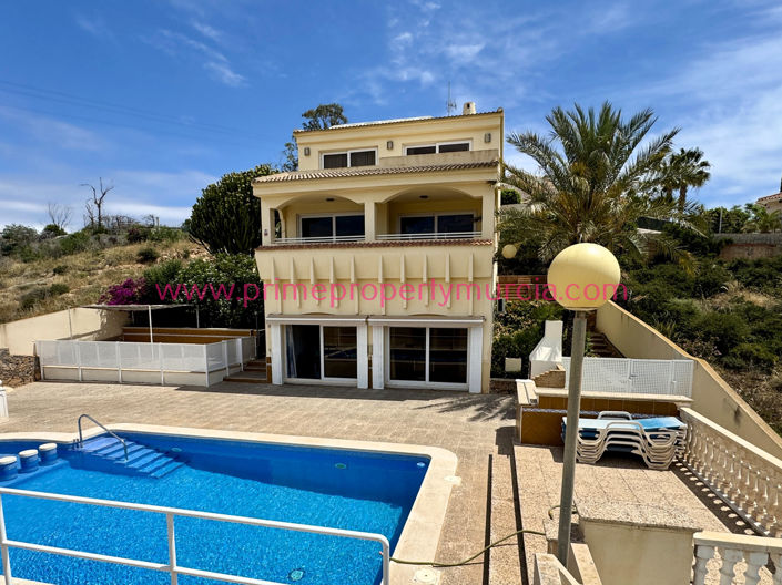 Image No.42-5 Bed Villa for sale