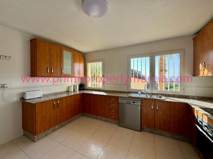 Image No.10-5 Bed Villa for sale