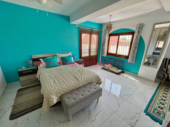 Image No.17-4 Bed Villa for sale