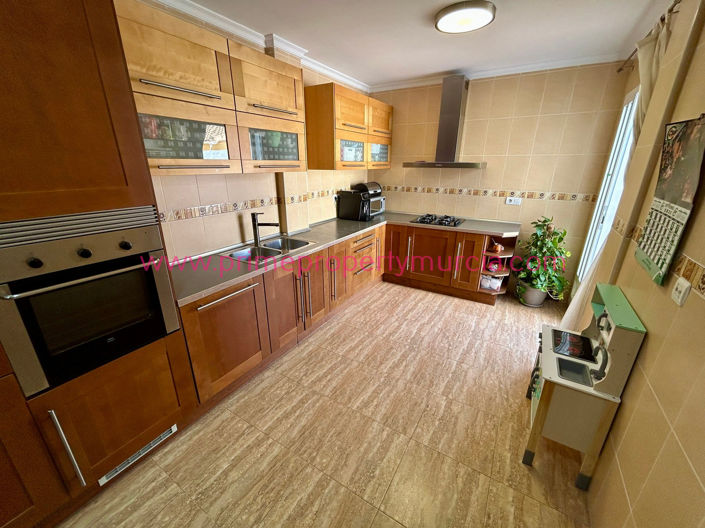 Image No.9-3 Bed Property for sale