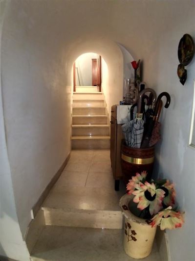 Image No.8-3 Bed House for sale