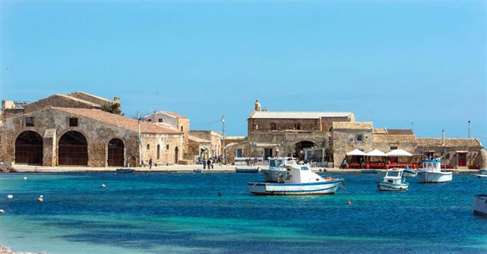 Image No.24-2 Bed Apartment for sale