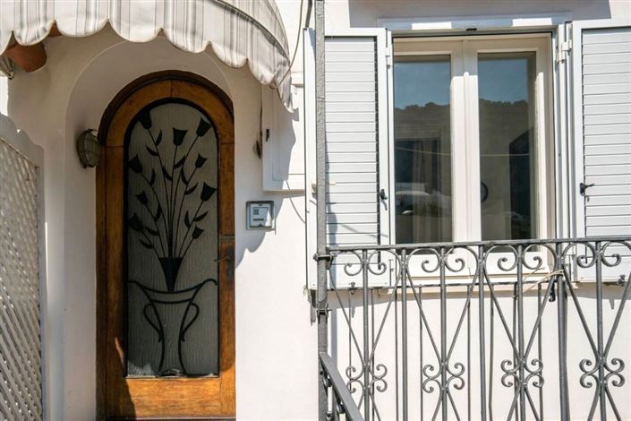 Image No.13-3 Bed Apartment for sale