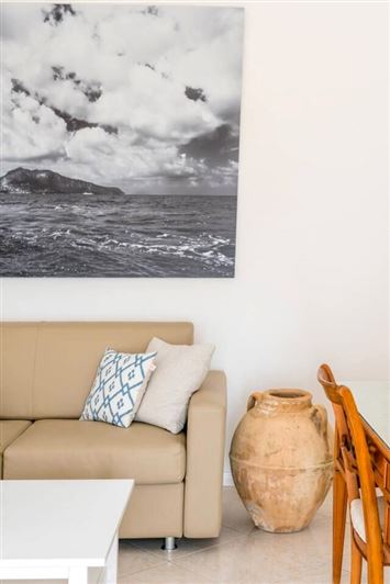 Image No.17-3 Bed Apartment for sale