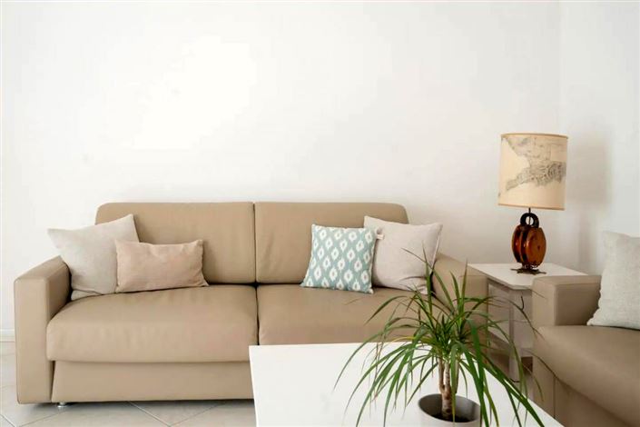 Image No.18-3 Bed Apartment for sale