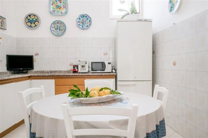 Image No.26-3 Bed Apartment for sale