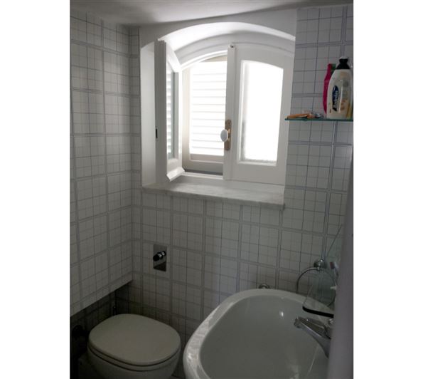 Image No.26-2 Bed House for sale