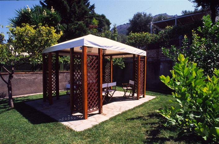 Image No.9-2 Bed House for sale