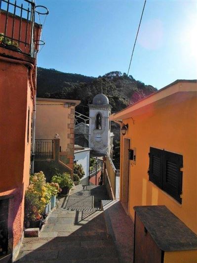 Image No.18-2 Bed House for sale