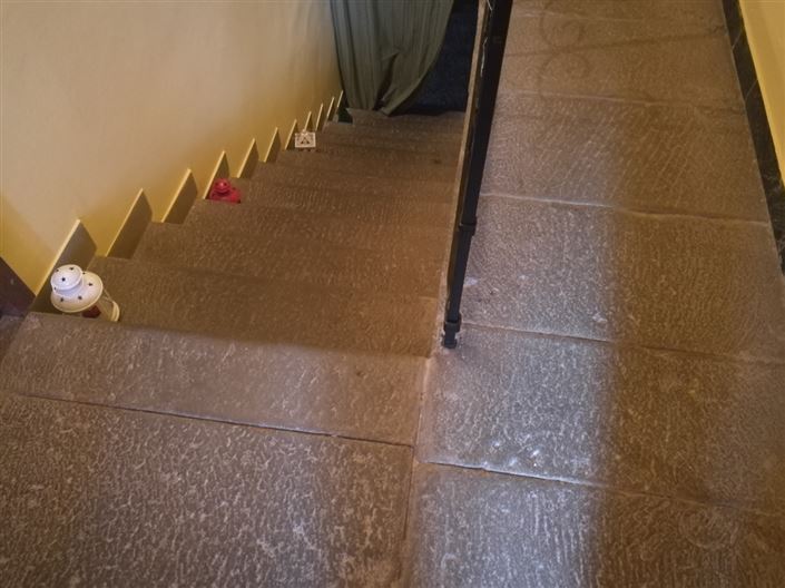 Image No.23-7 Bed Country House for sale