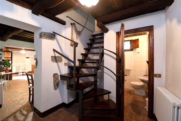 Image No.24-5 Bed Country House for sale