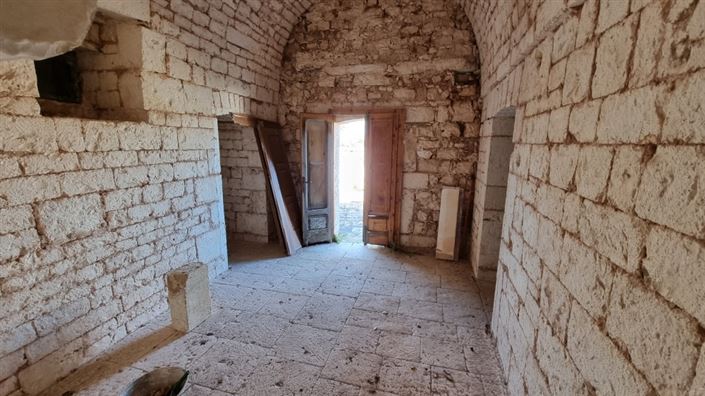 Image No.10-2 Bed Country House for sale