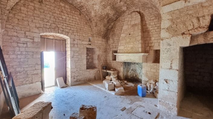 Image No.16-2 Bed Country House for sale