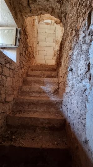 Image No.17-2 Bed Country House for sale