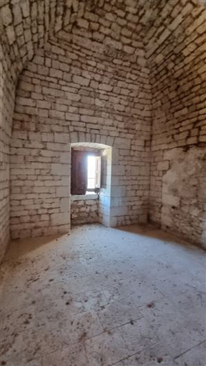 Image No.6-2 Bed Country House for sale